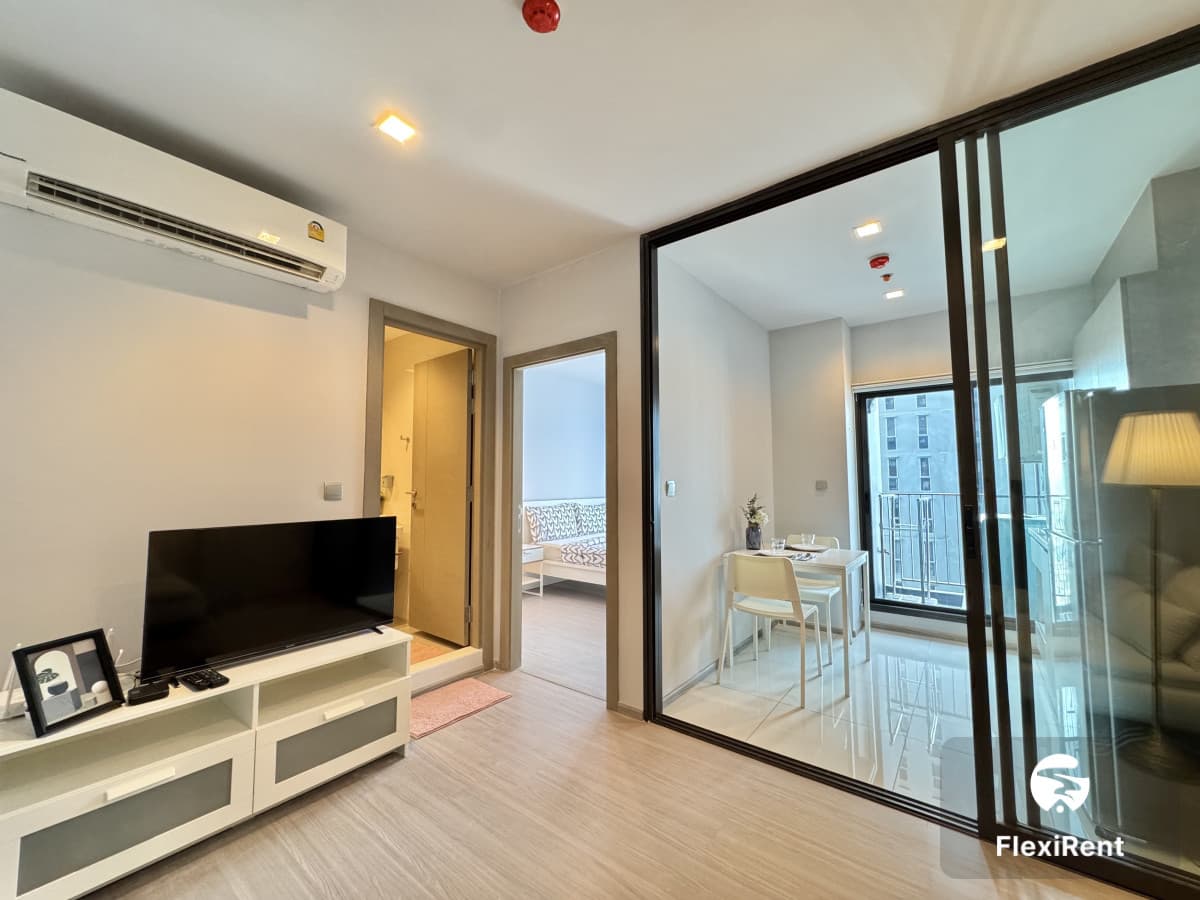 Life Asoke - Rama 9 photo #29