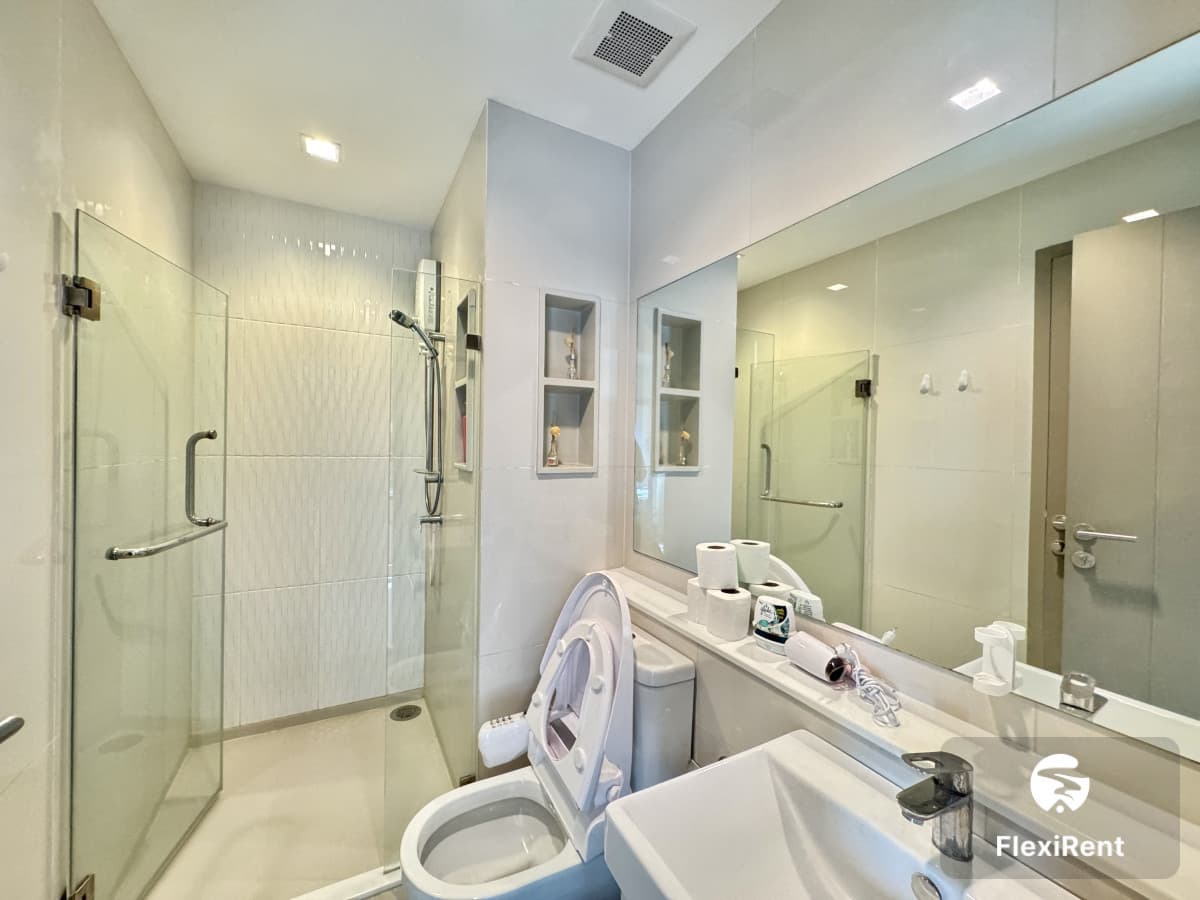 Life Asoke - Rama 9 photo #8