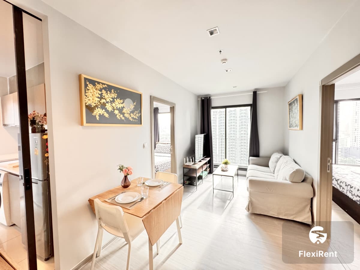 Life Asoke - Rama 9 photo #11