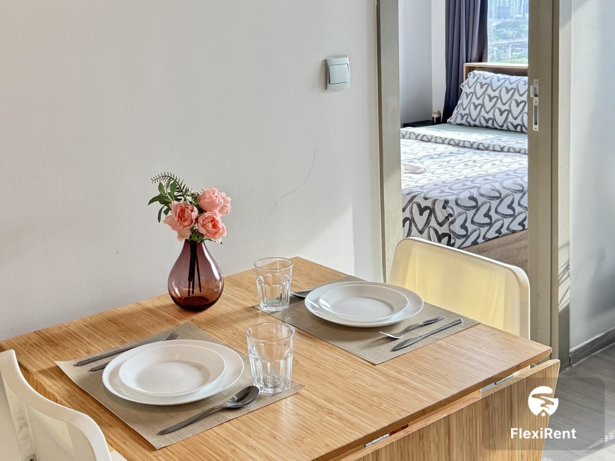 Life Asoke - Rama 9 photo #18