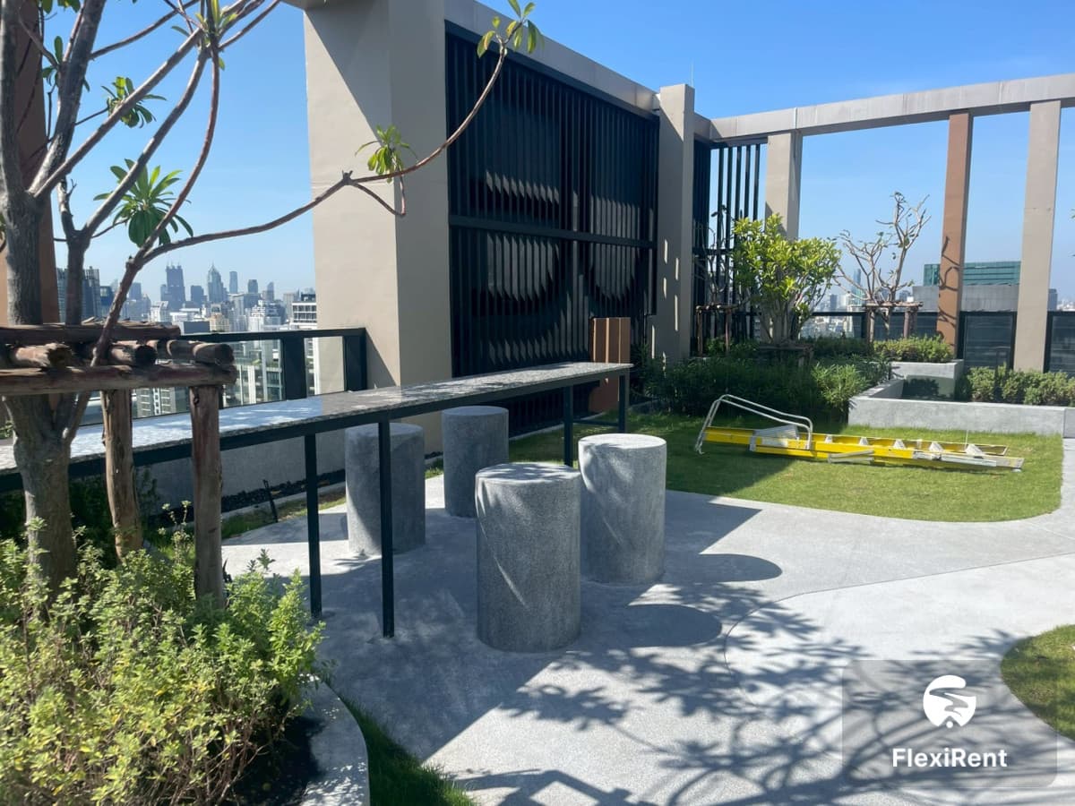 Noble Nue District R9 Image 2