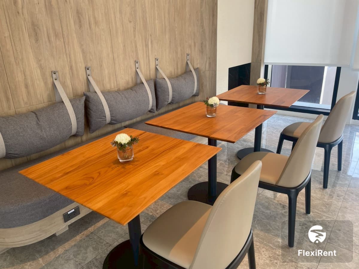 Noble Nue District R9 photo #22