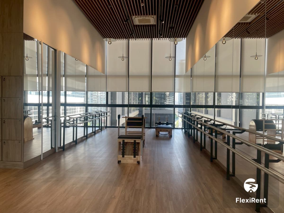 Noble Nue District R9 photo #39