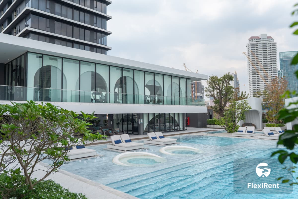 แชปเตอร์ เจริญนคร - ริเวอร์ไซด์ (Chapter Charoennakhon - Riverside) รูปที่ 1