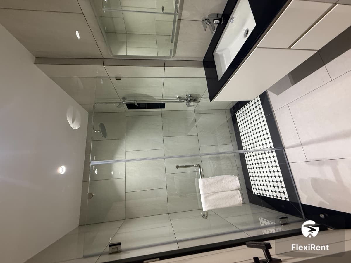 เดอะ ไทเทิล เลเจนดารี บางเทา (The Title Legendary Bang-Tao) รูปที่ 23