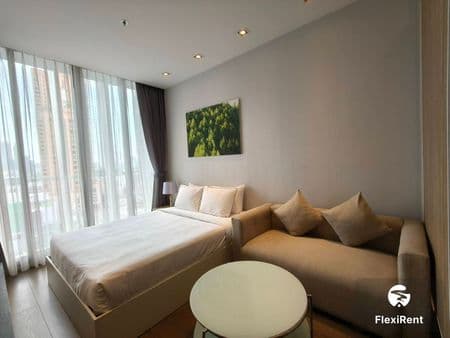 Park Origin Phrom Phong HNM Image 1