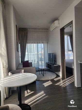 Hampton Sriracha Image 2