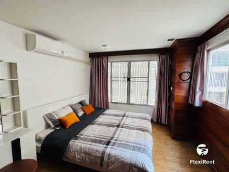 พรีเมียร์ เพลส พระราม 9 (Premiere Place Rama 9) รูปที่ 1