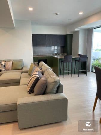 Sun Palace Condominium Image 4