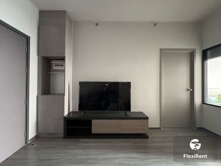 Ideo Ramkhamhaeng - Lam Sali Station Image 1