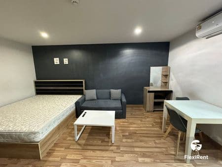 Regent Home 12 Ladprao 41 Image 3