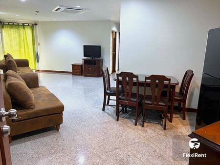 วิทยุ คอมเพล็กซ์ (Wittayu Complex) รูปที่ 1