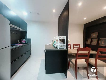 วิทยุ คอมเพล็กซ์ (Wittayu Complex) รูปที่ 2