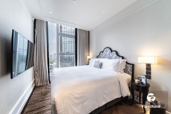 La Clef Bangkok by The Crest Collection Image 1