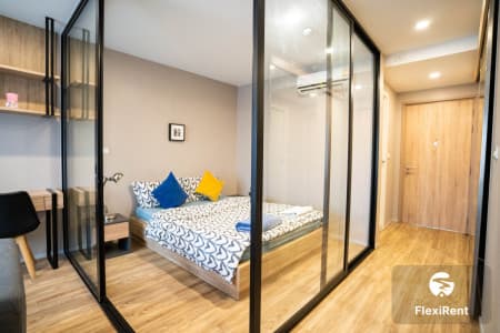 Blossom Condo @ Sathorn - Charoenrat Image 4