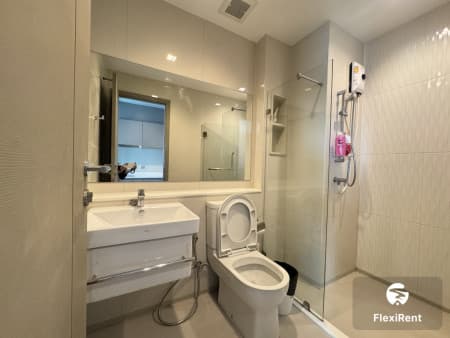 Life Asoke - Rama 9 Image 3