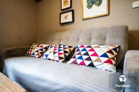 Blossom Condo @ Sathorn - Charoenrat Image 1