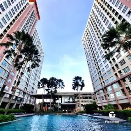 Lumpini Place Ratchayothin Image 1