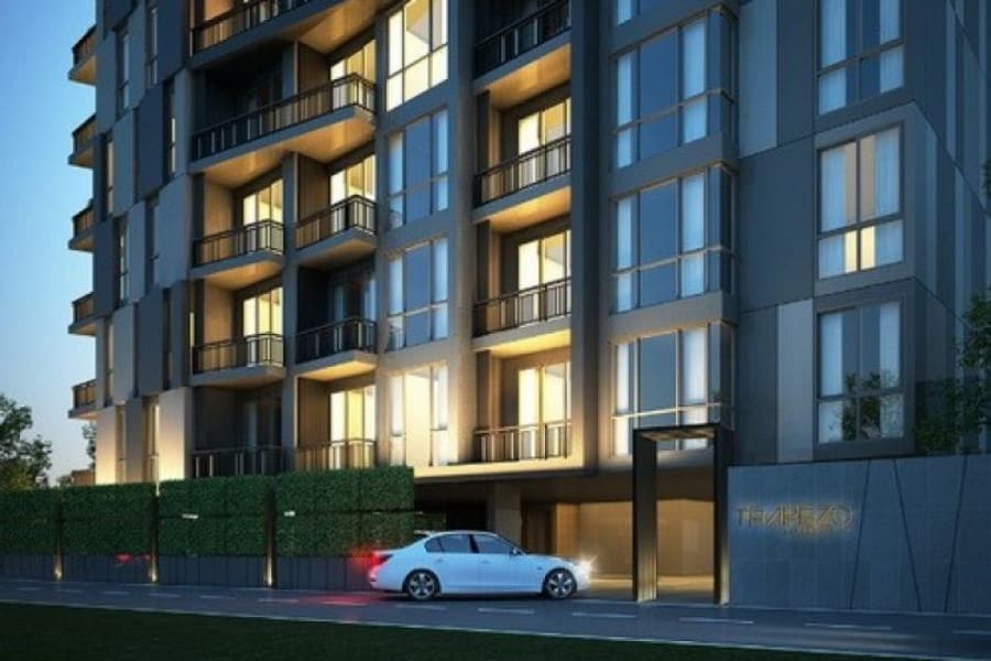 ทราพีโซ สุขุมวิท 16 (Trapezo Sukhumvit 16) รูปที่ 1