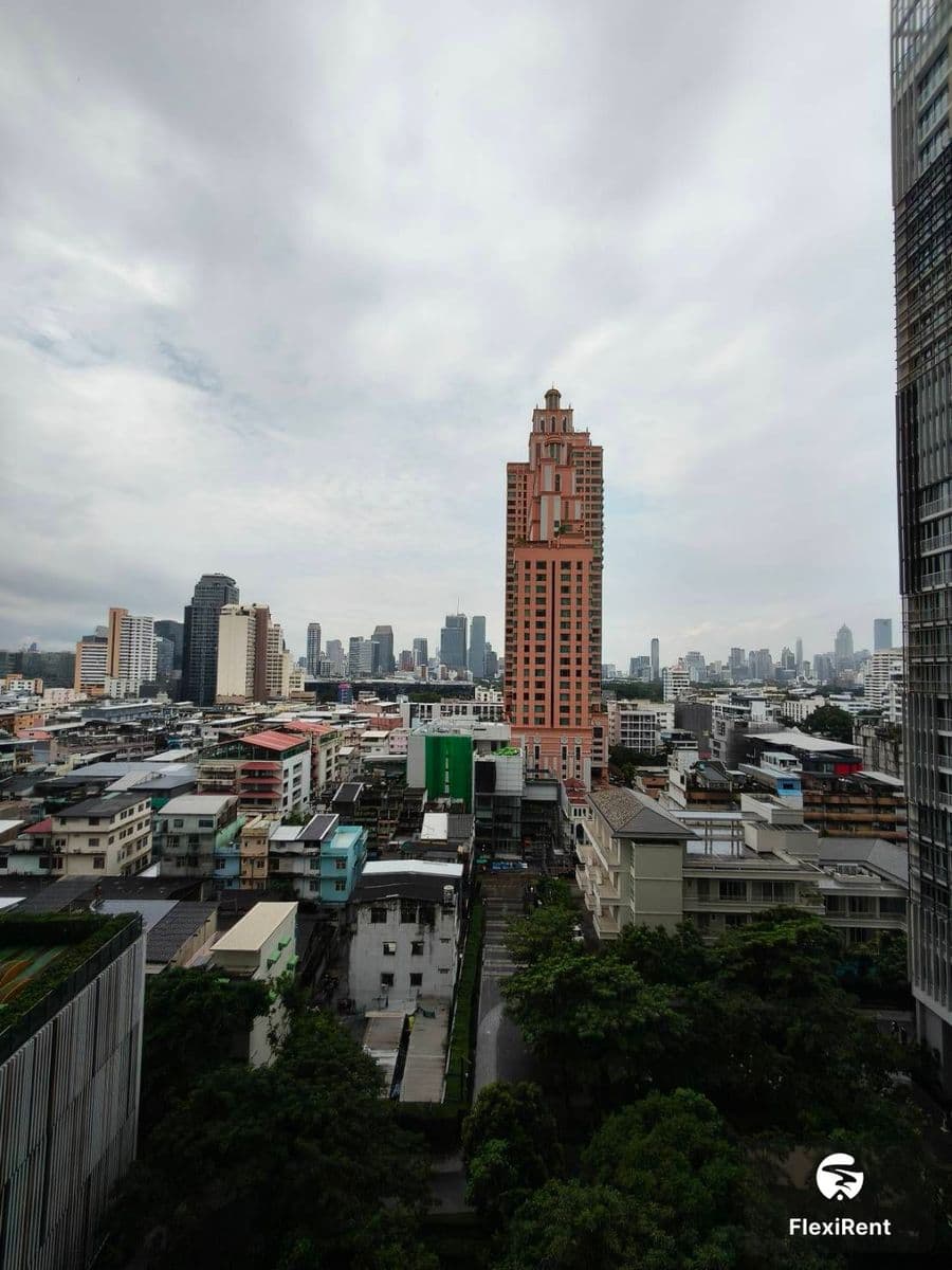 Park Origin Phrom Phong HNM photo #14