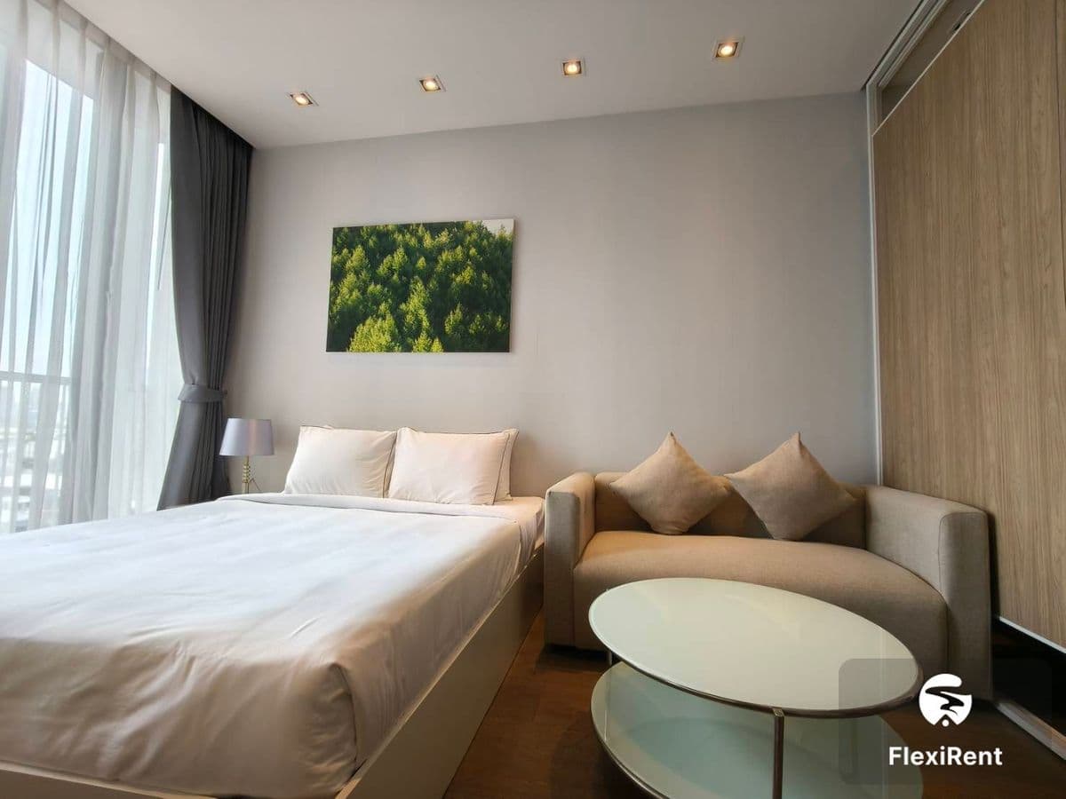 Park Origin Phrom Phong + Include Service Image 1