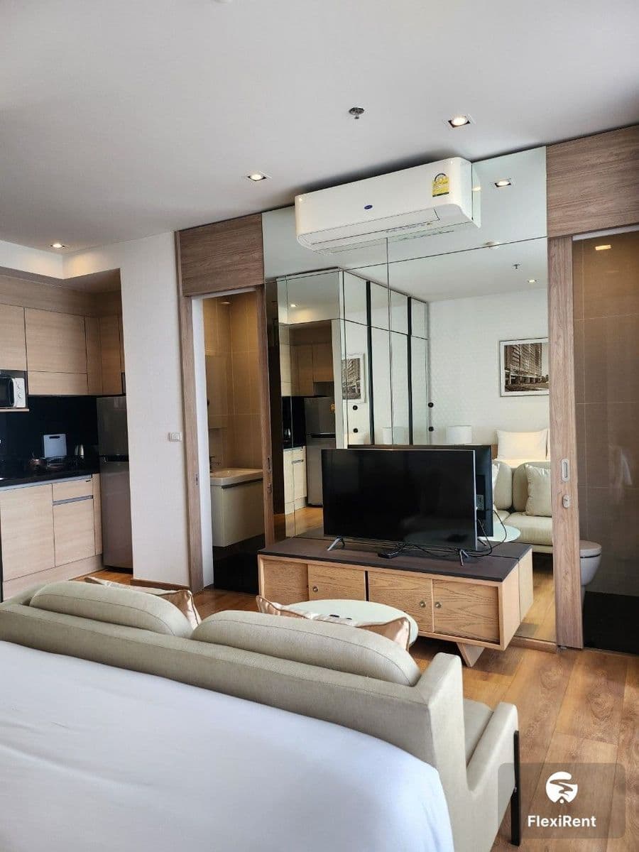 Park Origin Phrom Phong + Include Service photo #9