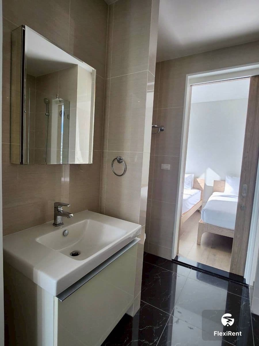 Park Origin Phrom Phong + Include Service photo #13