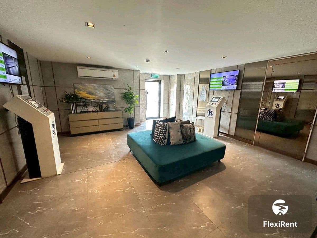 Modiz Sukhumvit 50 photo #36