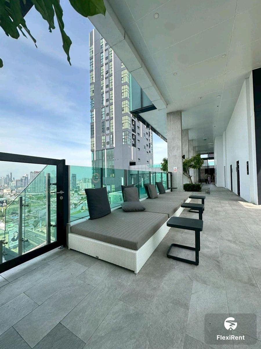 Modiz Sukhumvit 50 photo #24