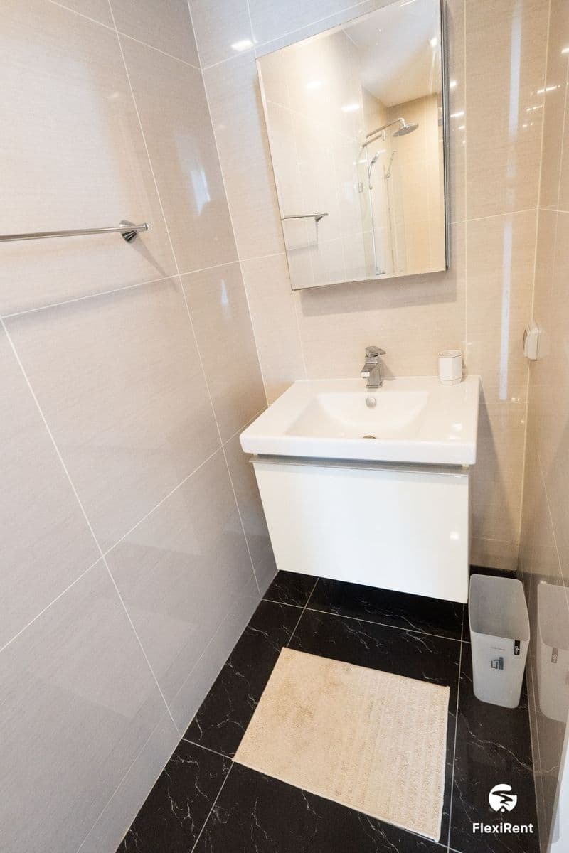 Park Origin Phrom Phong photo #22