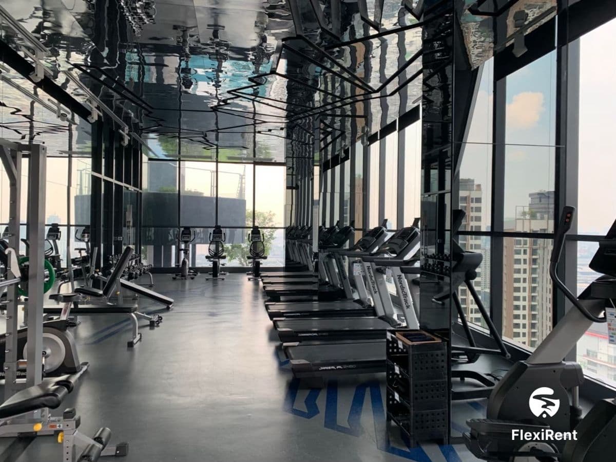 IDEO Phahol - Jatujak photo #12