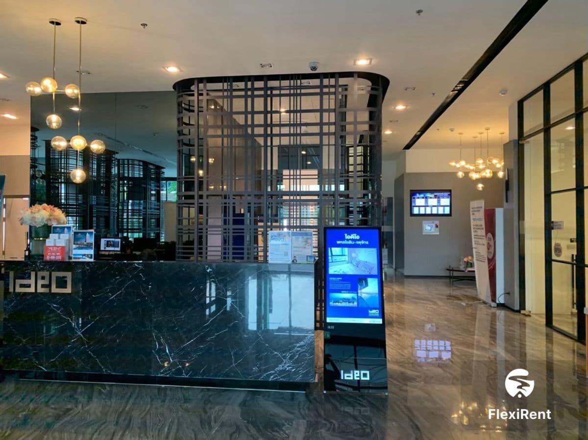 IDEO Phahol - Jatujak photo #14