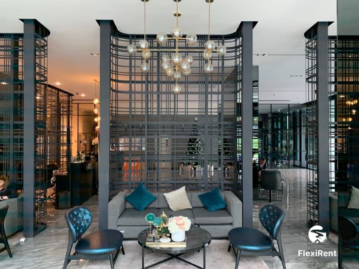 IDEO Phahol - Jatujak photo #16