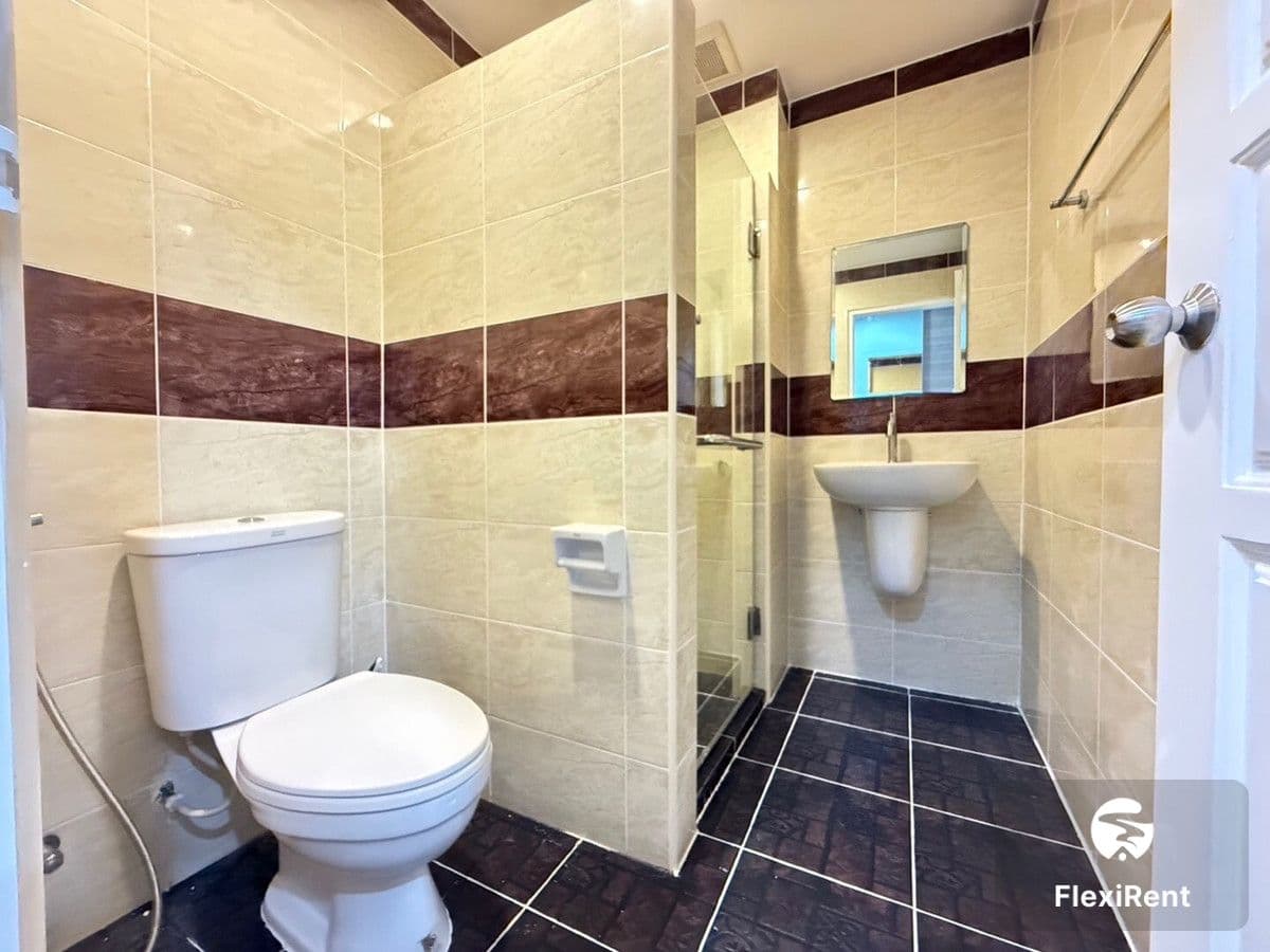 Country Ville Resort Condominium photo #9