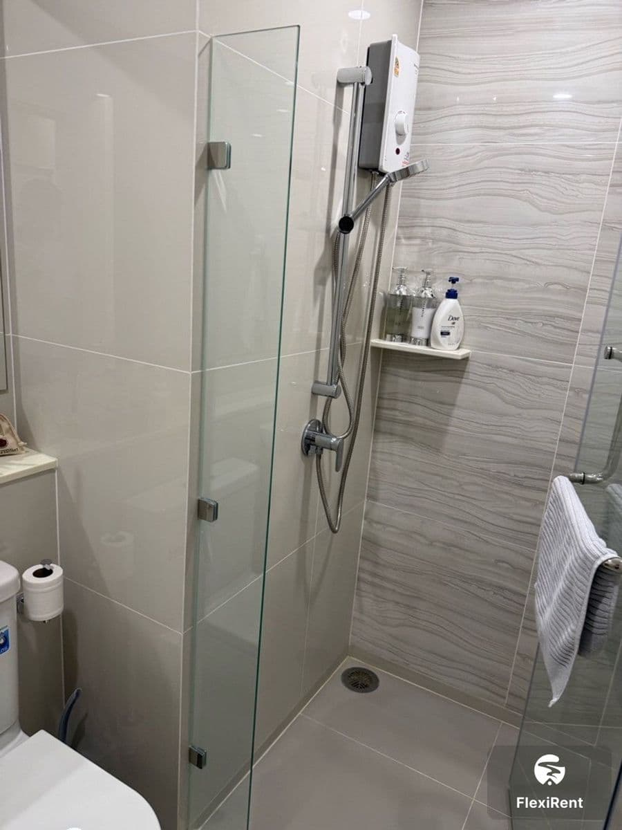 Life Rama 4 - Asoke photo #6