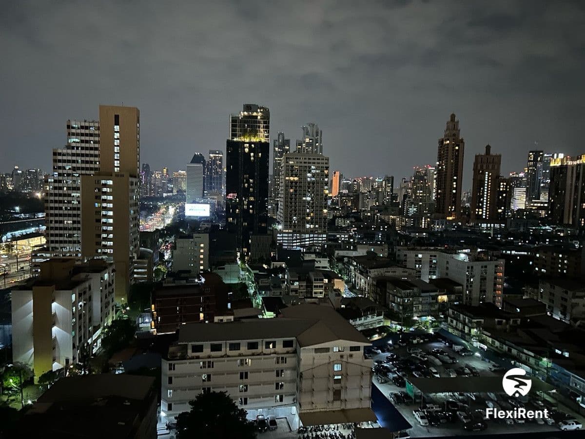 Life Rama 4 - Asoke photo #8