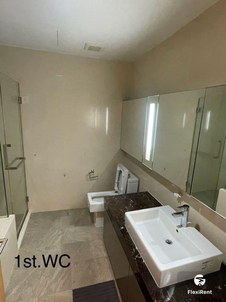 Hyde Sukhumvit 13 photo #13