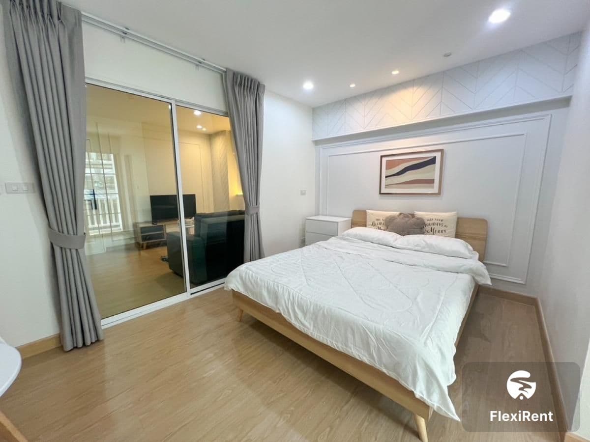 Pradya Place Ratchada - Huai Khwang photo #7