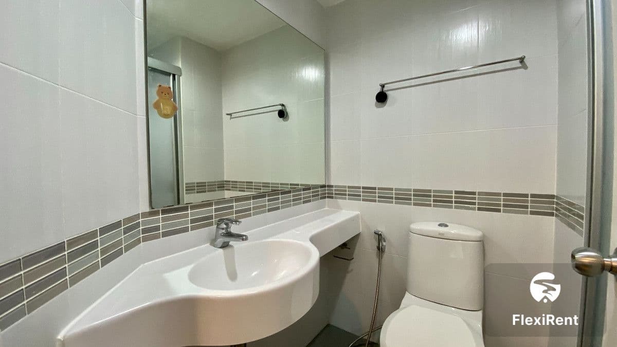 Lumpini Place Srinakarin - Huamak Station photo #9