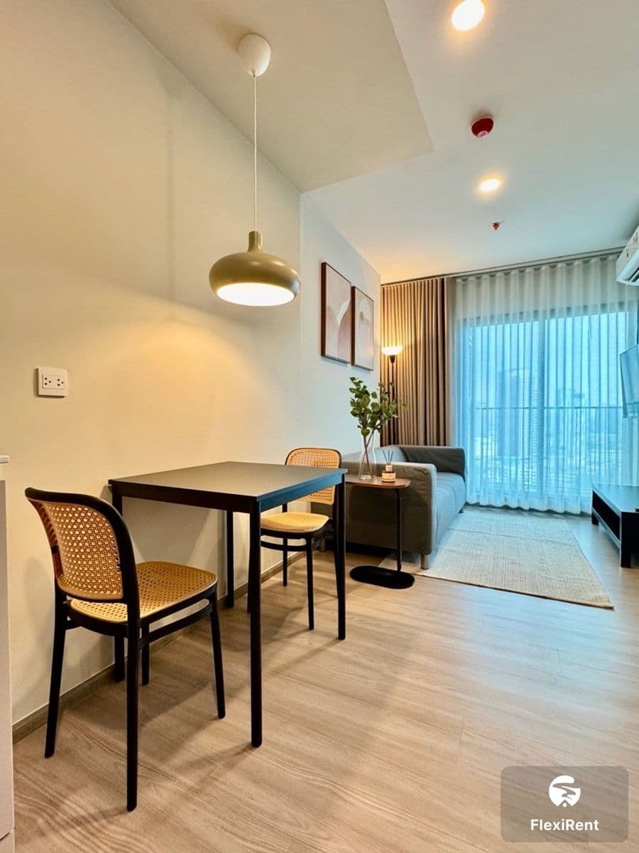 Aspire Sukhumvit - Rama 4 Image 3