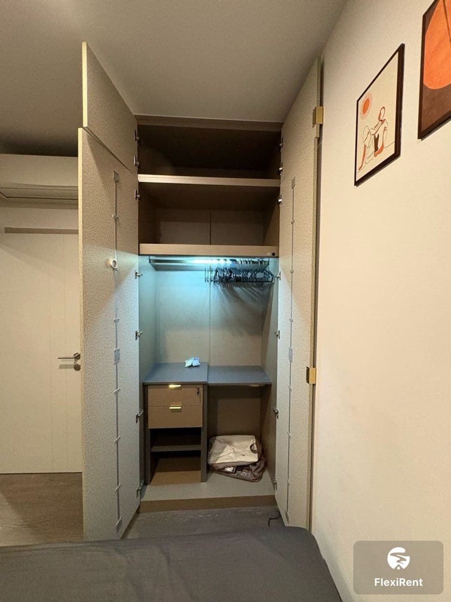 Oka Haus Sukhumvit 36 photo #17