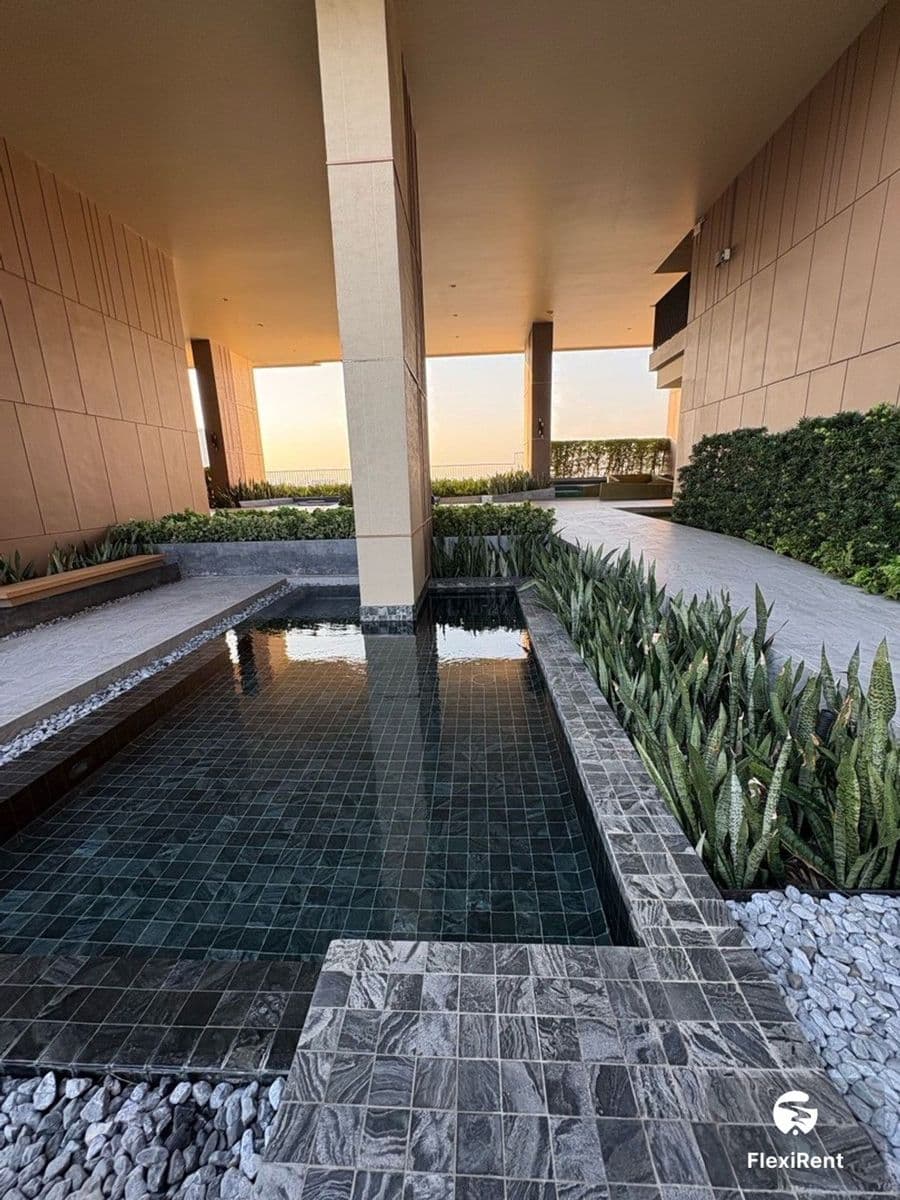 Oka Haus Sukhumvit 36 photo #21