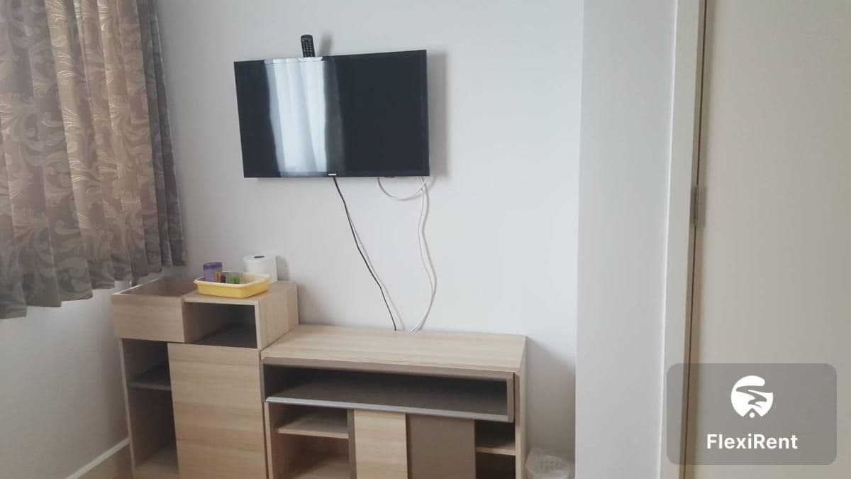 ฟลอร่า วงศ์สว่าง (Flora Wongsawang) รูปที่ 15