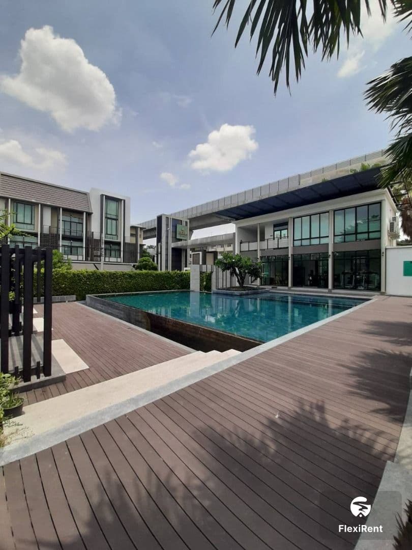 ฟลอร่า วงศ์สว่าง (Flora Wongsawang) รูปที่ 19