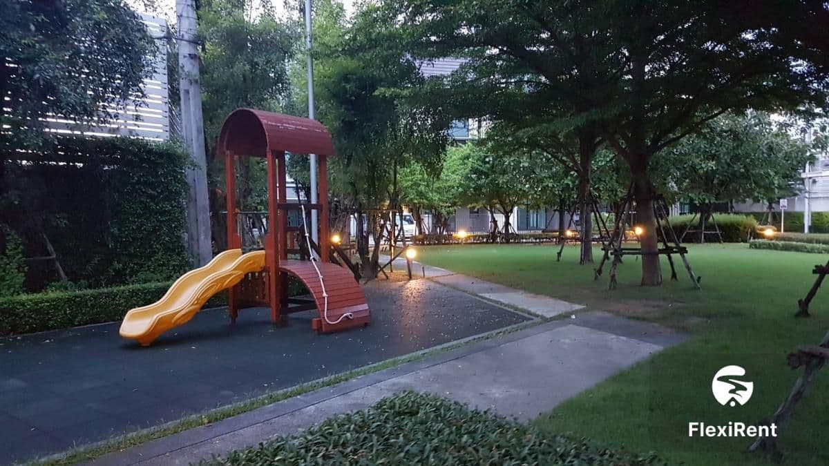 ฟลอร่า วงศ์สว่าง (Flora Wongsawang) รูปที่ 20