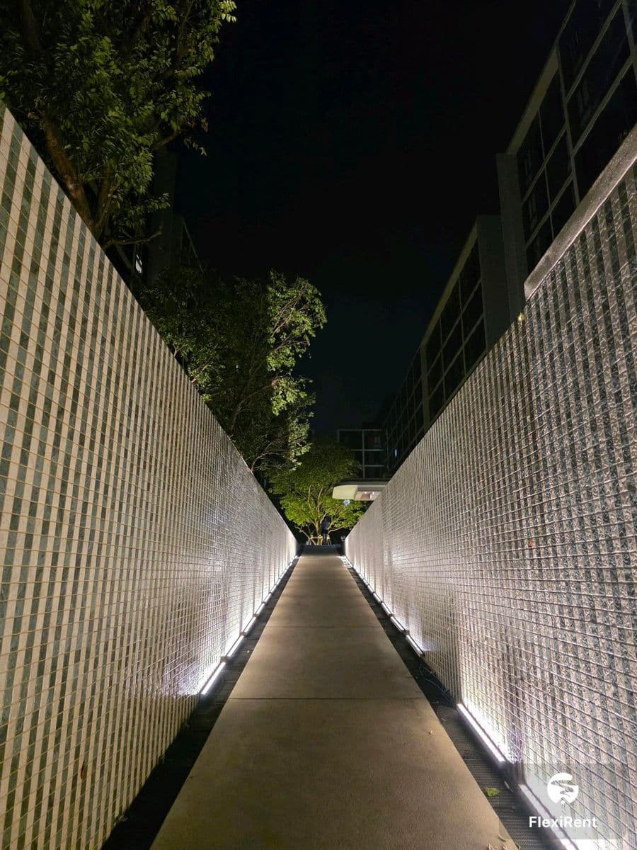 นิว คอร์ คูคต สเตชัน (Nue Core Khu Khot Station) รูปที่ 16