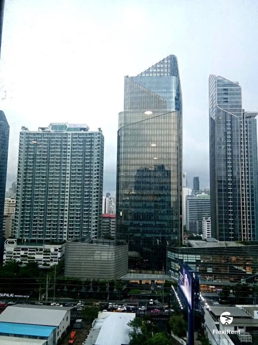 Life Asoke photo #15