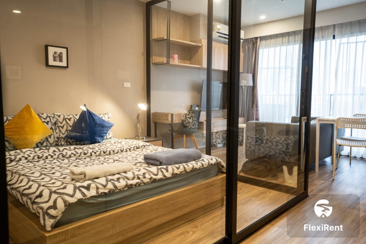 Blossom Condo @ Sathorn - Charoenrat photo #6