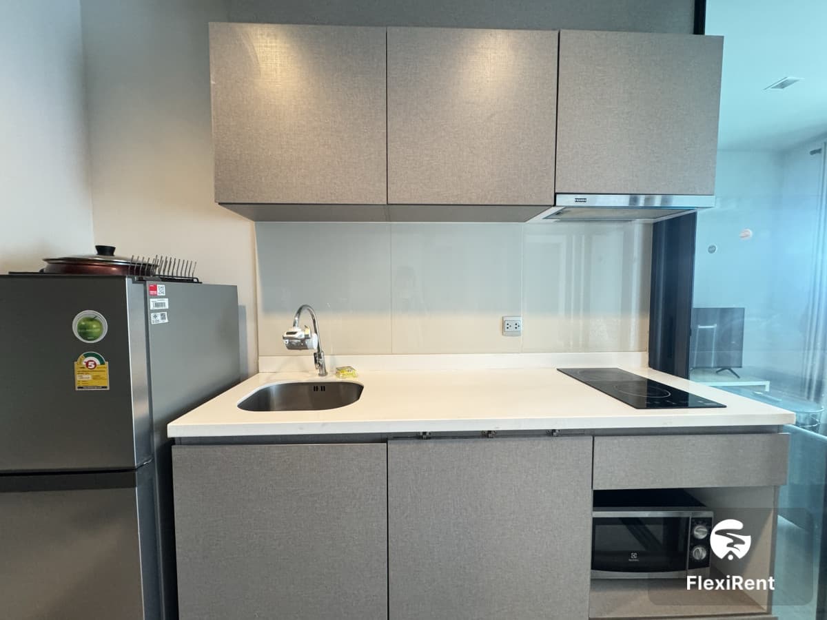 Life Asoke - Rama 9 photo #14