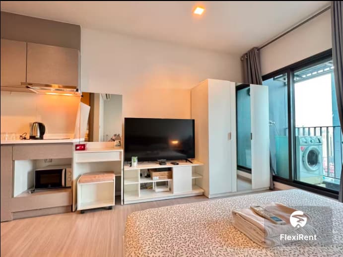 Life Asoke - Rama 9 photo #19